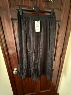 Zara Black Crinkle Midi Skirt